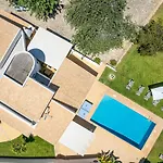 Villa Valentina - Com Piscina Aquecivel Em Faro *